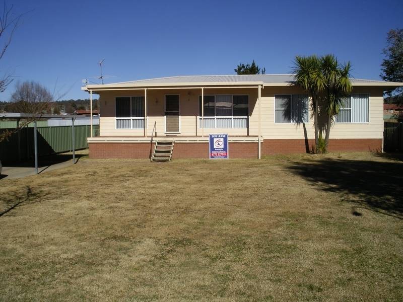 6 Samuelson Crescent, Armidale NSW 2350