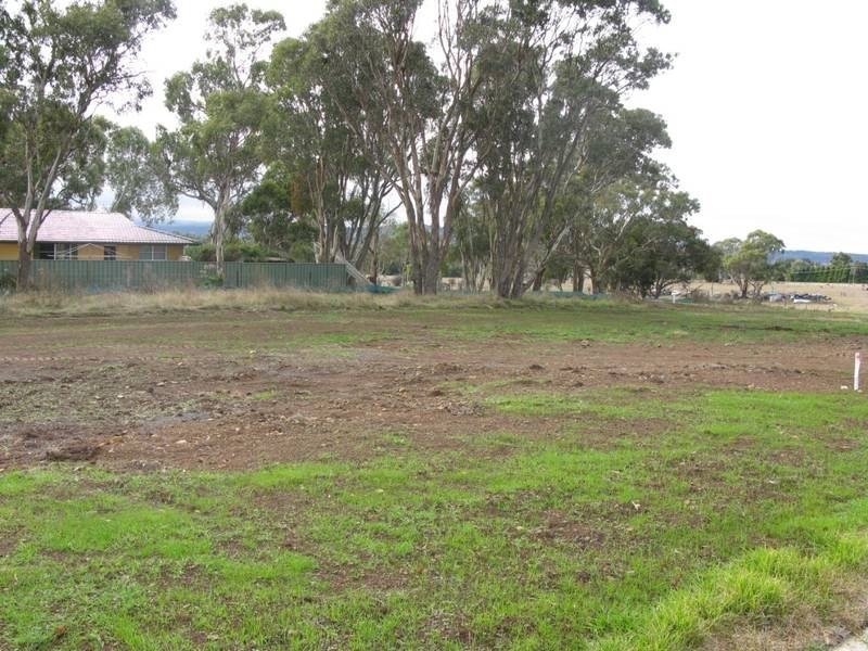 54B Hardman Close, Armidale NSW 2350