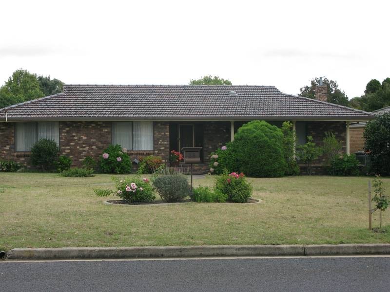 38 OConnor Road, Armidale NSW 2350