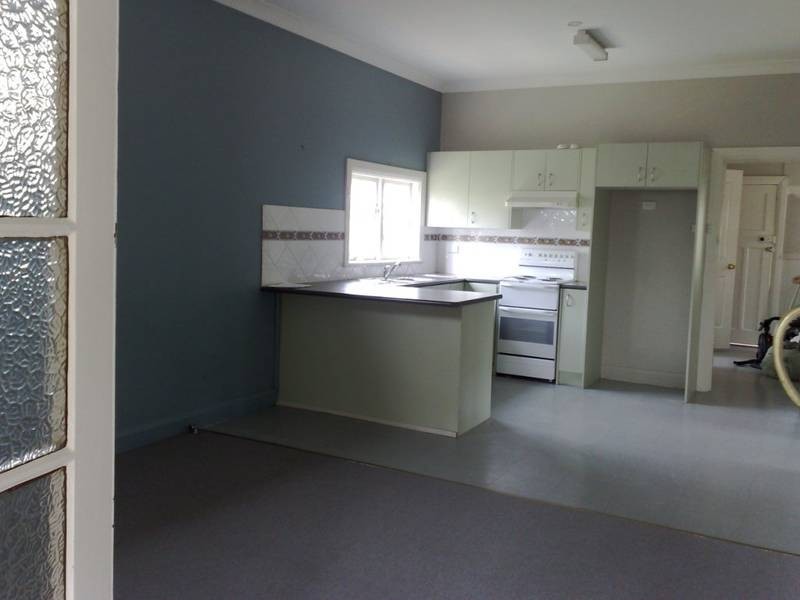 6 Lambs Avenue, Armidale NSW 2350