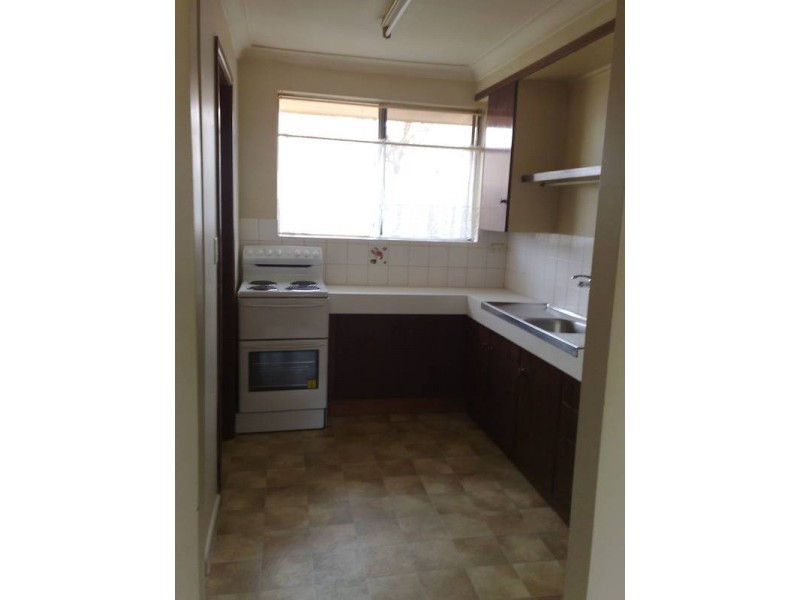 1/10 Dawson Avenue, Armidale NSW 2350