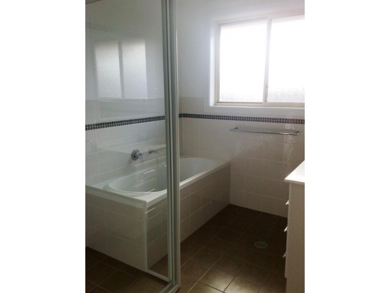 6 RUSDEN COURT, Armidale NSW 2350