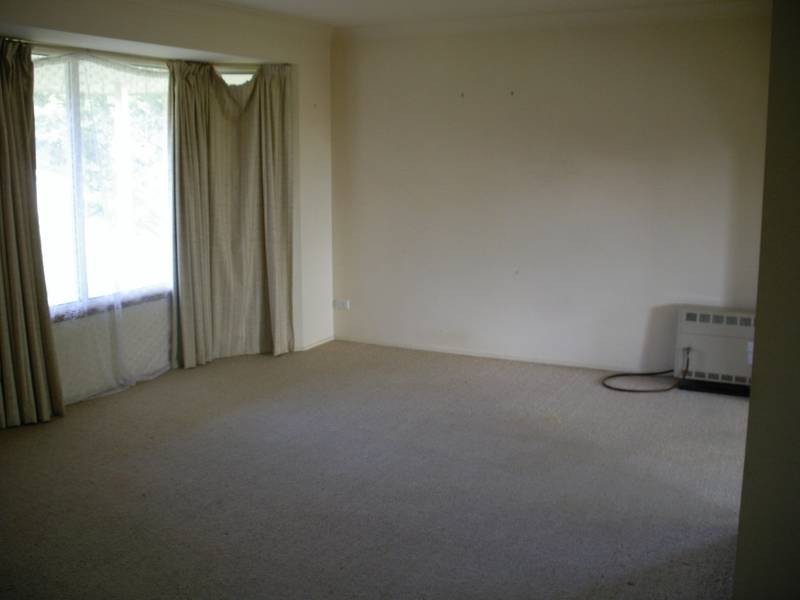 2/15 Jayne Close, Armidale NSW 2350