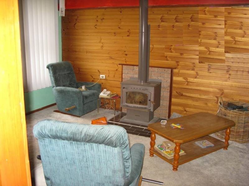 4 McLean Avenue, Armidale NSW 2350