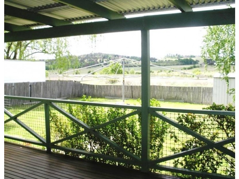 41 CLAUDE STREET, Armidale NSW 2350