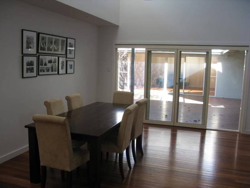 112 Mossman Street, Armidale NSW 2350