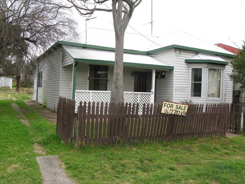 74 Rusden Street, Armidale NSW 2350