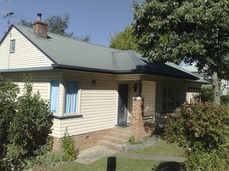 6 Quin Avenue, Armidale NSW 2350