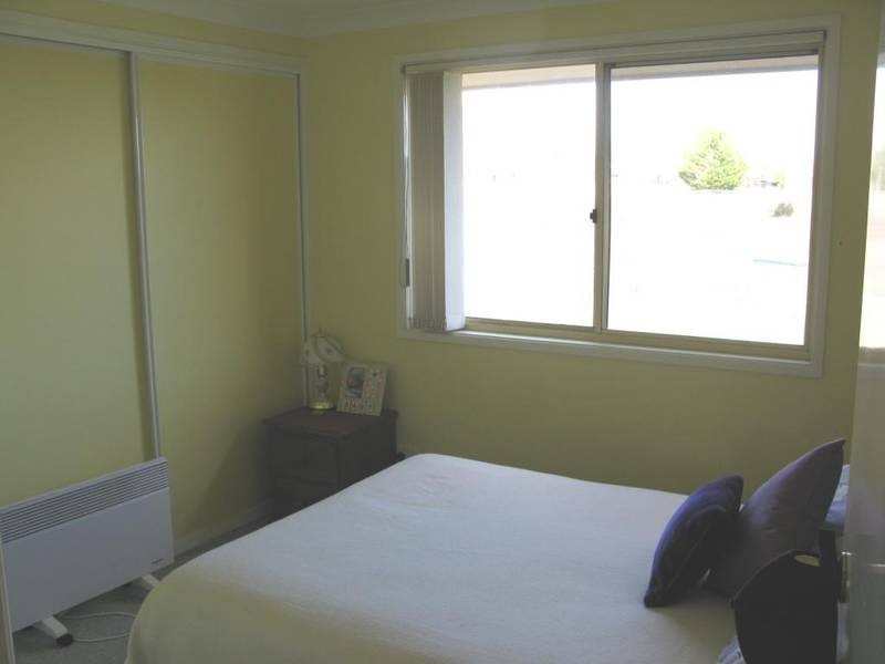 2/40 Ashtree Drive, Armidale NSW 2350