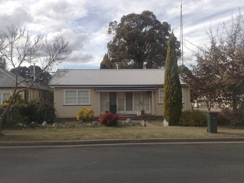229 DUMARESQ STREET, Armidale NSW 2350