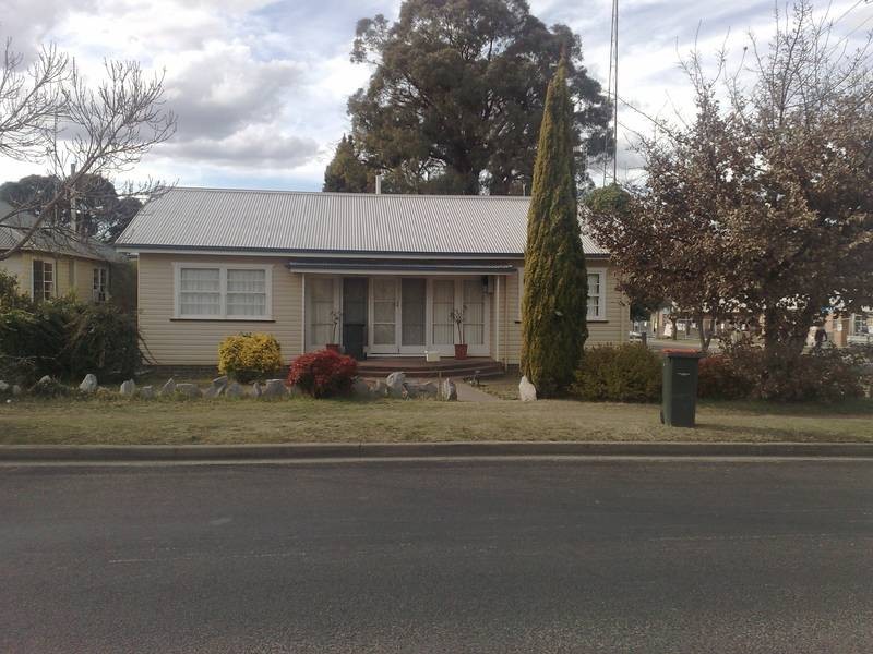 229 DUMARESQ STREET, Armidale NSW 2350