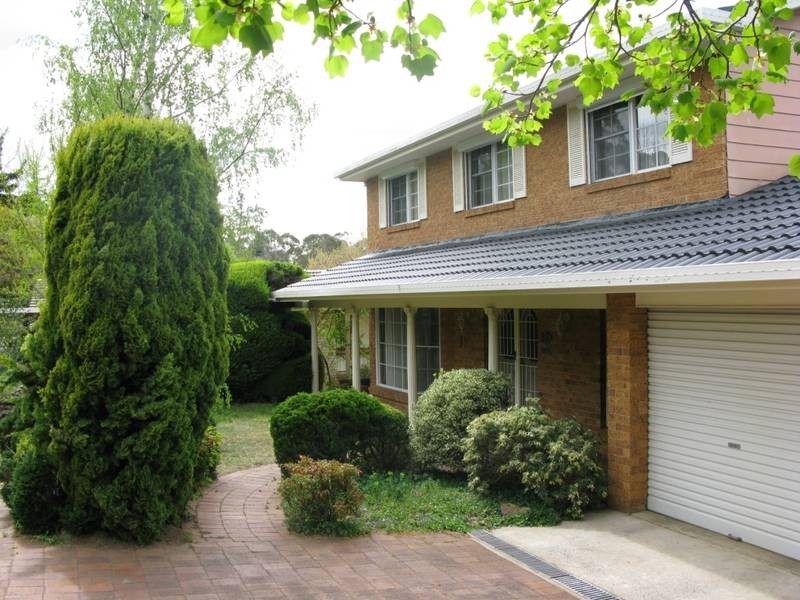 28 Campion Parade, Armidale NSW 2350