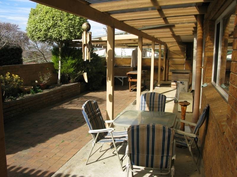 28 Campion Parade, Armidale NSW 2350
