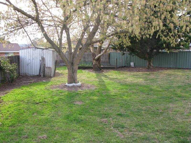 6 Glass Street, Armidale NSW 2350