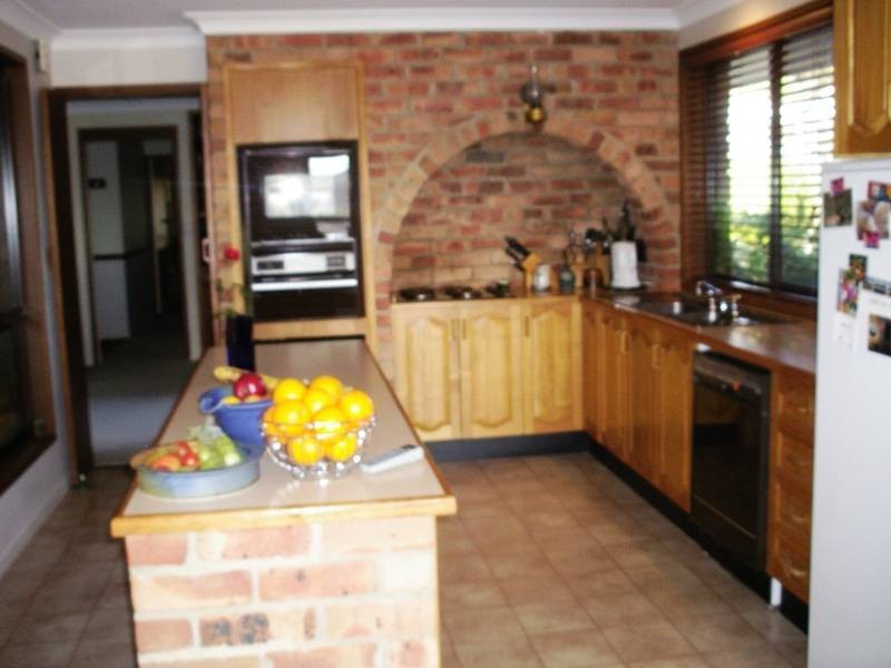 36 ASHTREE DRIVE, Armidale NSW 2350