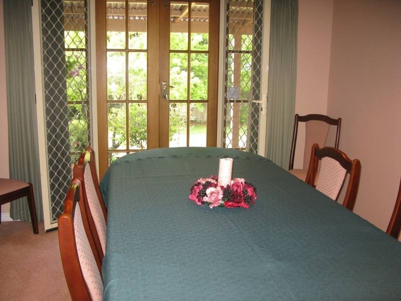 18-20 The Avenue, Armidale NSW 2350