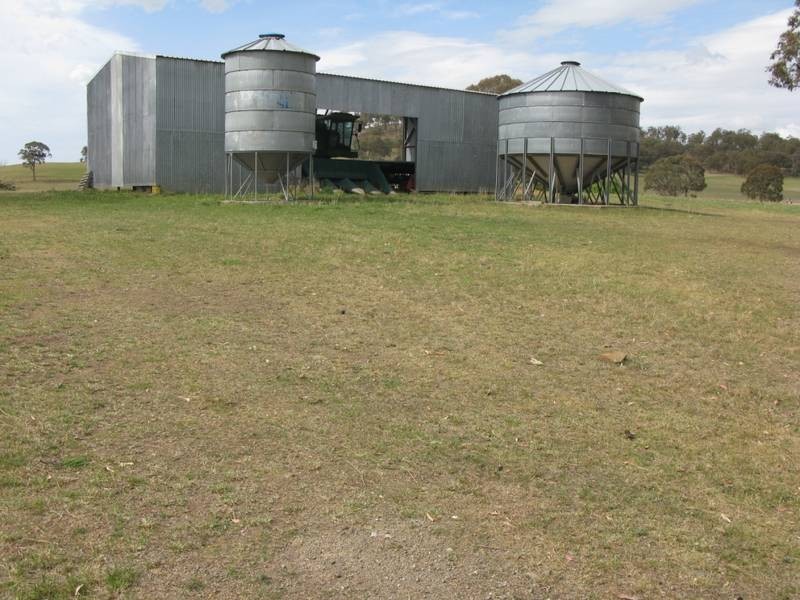 932 Puddledock Road, Armidale NSW 2350