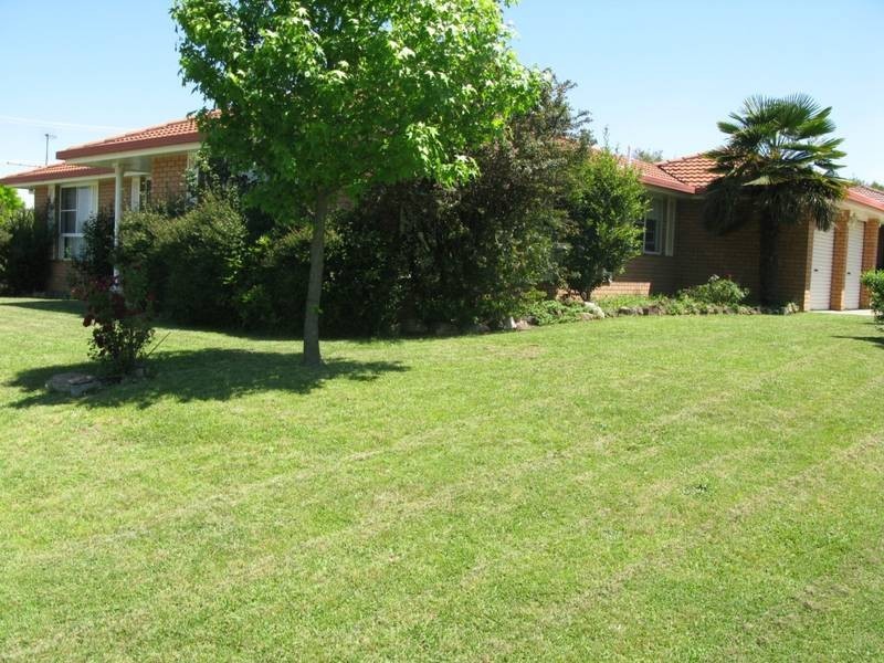 1 Northey Drive, Armidale NSW 2350