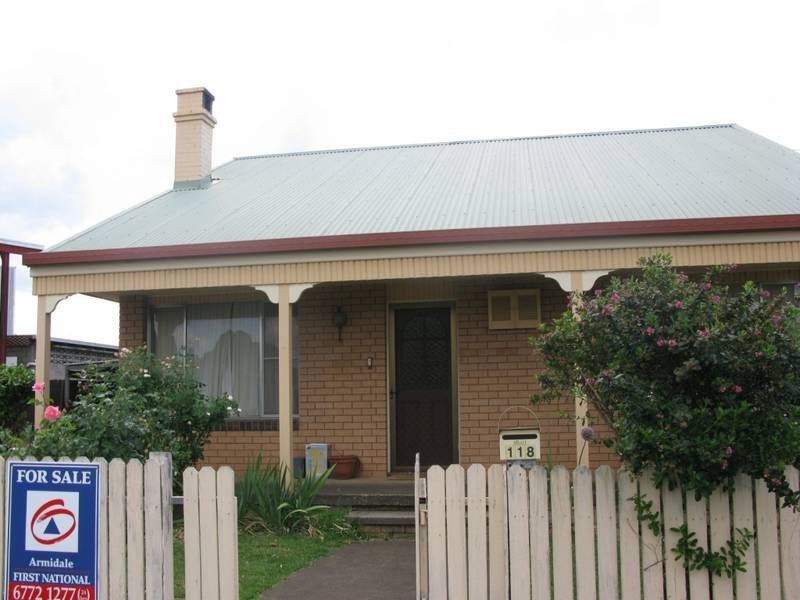 118 Niagara Street, Armidale NSW 2350