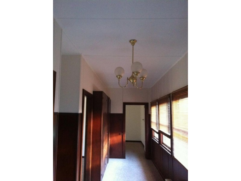 128 HANDEL STREET, Armidale NSW 2350