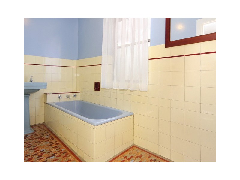 114 Handel Street, Armidale NSW 2350