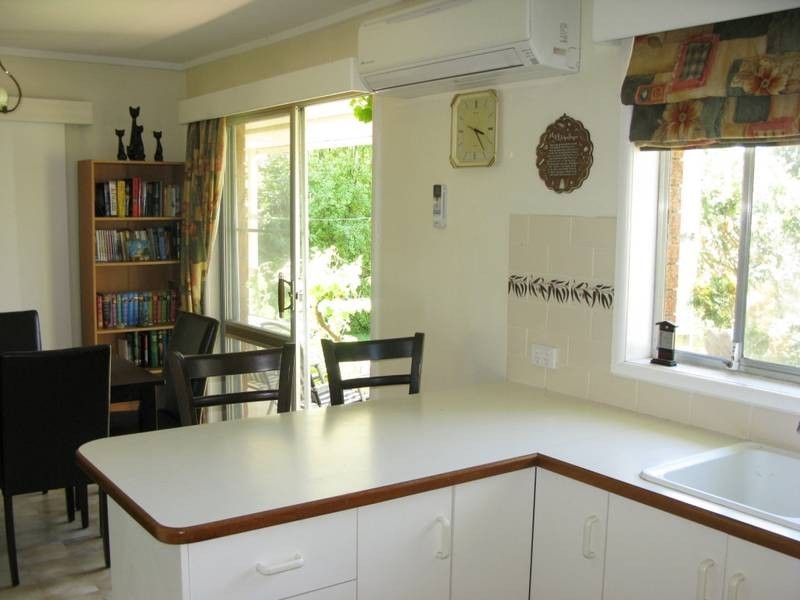 5 Bishop Crescent, Armidale NSW 2350