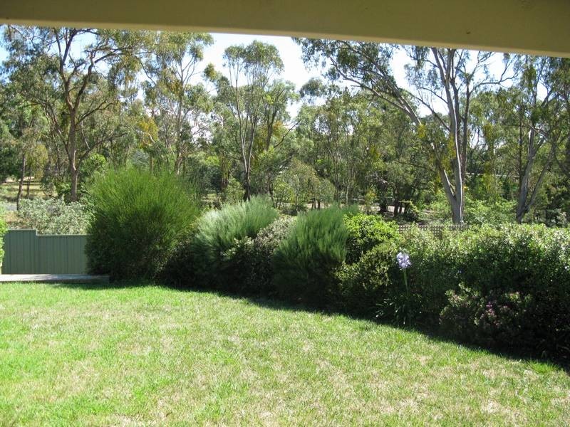 59 Norris Drive, Armidale NSW 2350