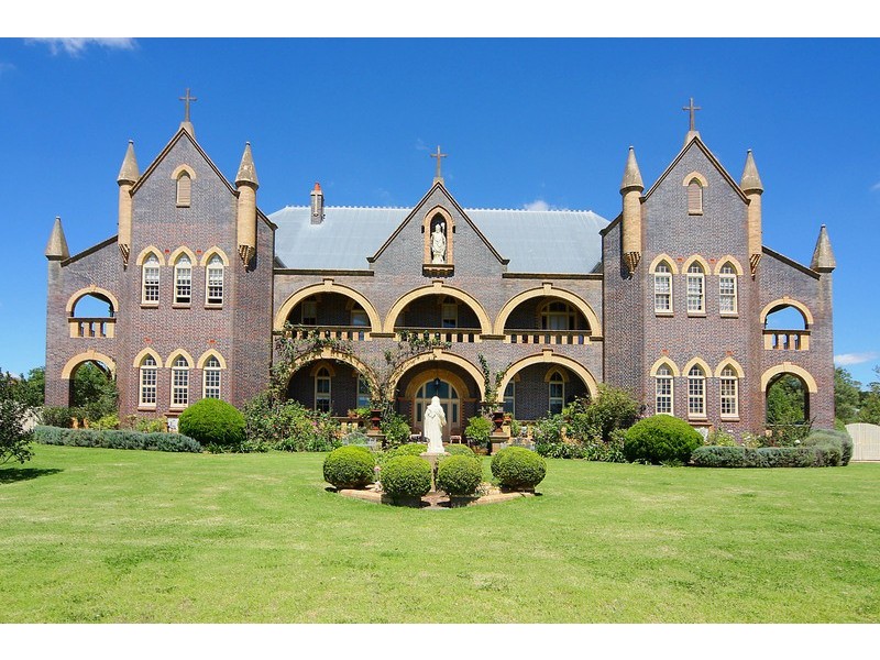 1/20 The Boulevarde, Armidale NSW 2350