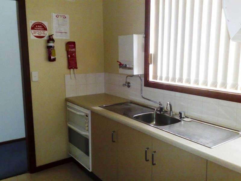 Cnr Elm Avenue & Queen Elizabeth Drive, Armidale NSW 2350