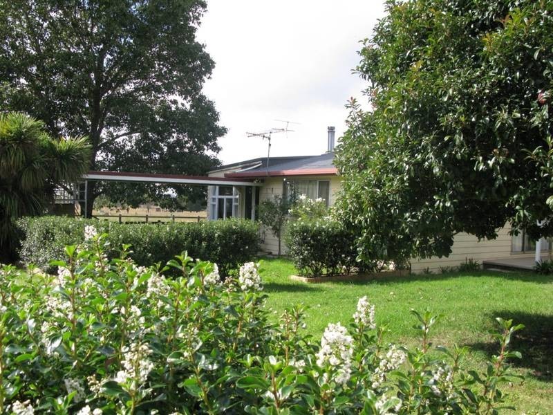 32 Marble Hill Road, Armidale NSW 2350