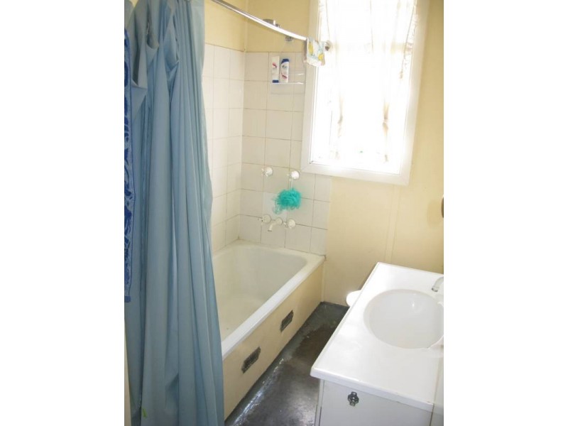 3 Elizabeth Street, Armidale NSW 2350