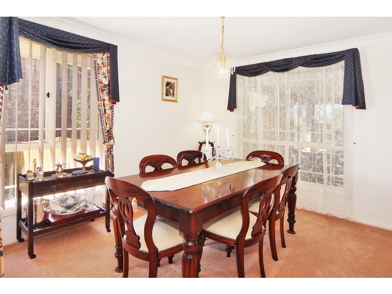 4 Rosecommon Avenue, Armidale NSW 2350