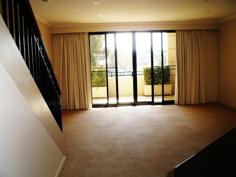 3/ 24-30 Moore Street- The Mall and Mews, Armidale NSW 2350