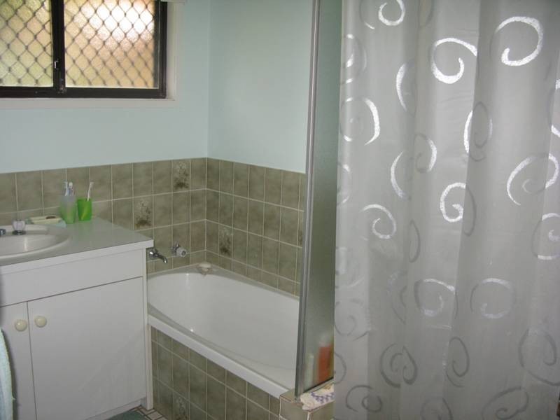 85 MACDONALD DRIVE, Armidale NSW 2350