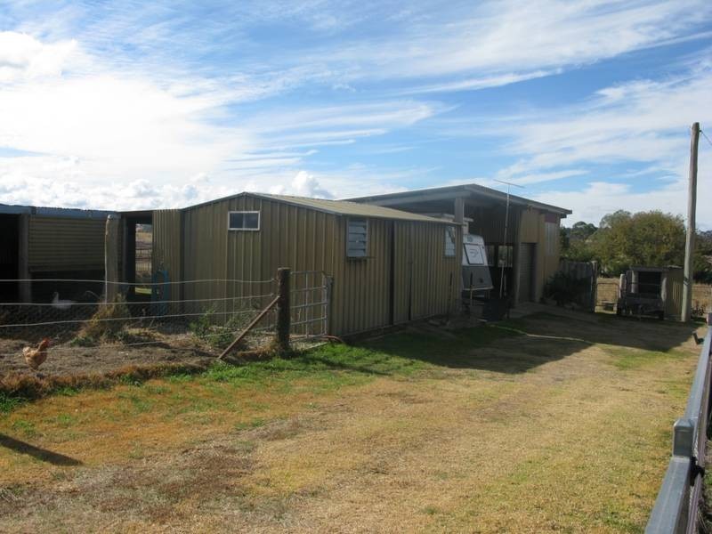 43 Tulong Road, Armidale NSW 2350