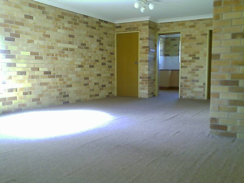 2/17 Jayne Close, Armidale NSW 2350