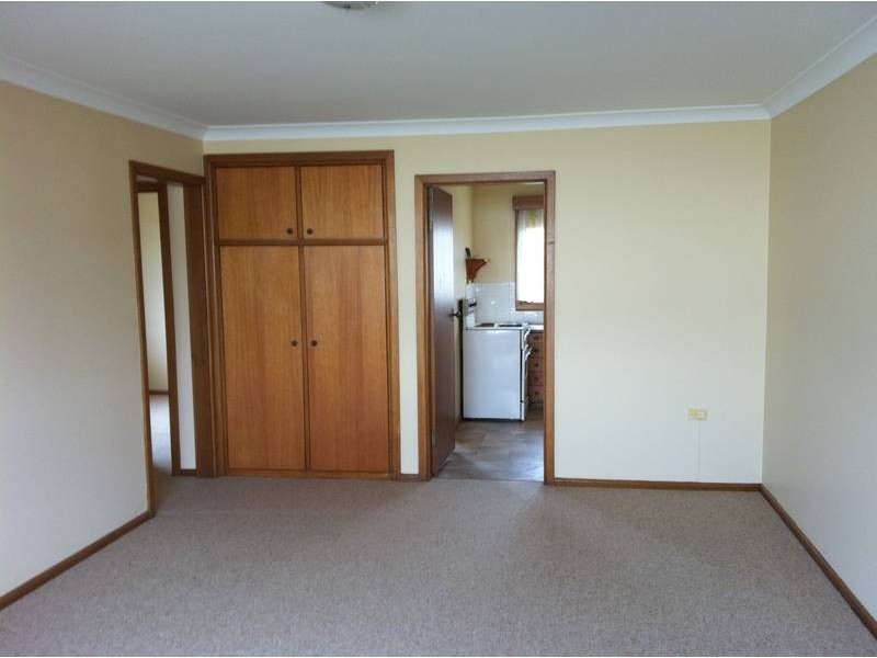 1/8 Speare Avenue, Armidale NSW 2350
