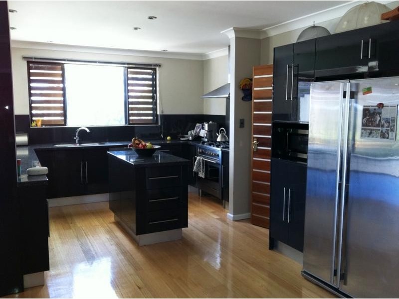 Tombs Road, Armidale NSW 2350