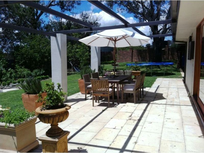 Tombs Road, Armidale NSW 2350