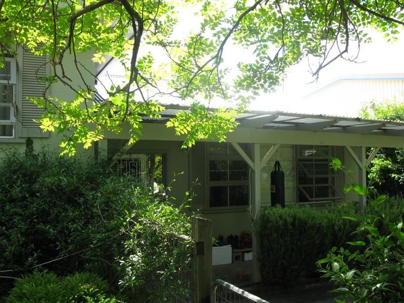 76 MARKHAM STREET, Armidale NSW 2350