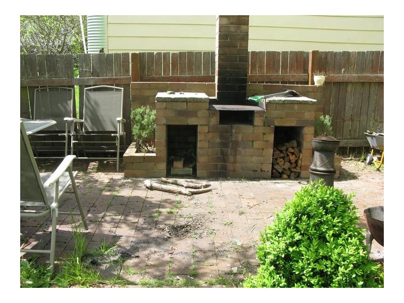 76 MARKHAM STREET, Armidale NSW 2350