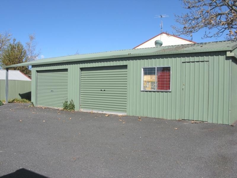 244 Rusden Street, Armidale NSW 2350