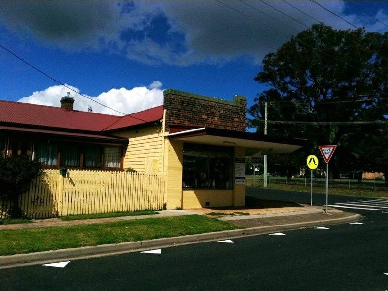 244-246 Rusden Street, Armidale NSW 2350