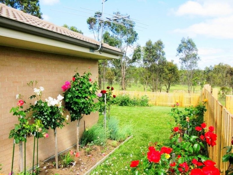 13 DALE CRESCENT, Armidale NSW 2350