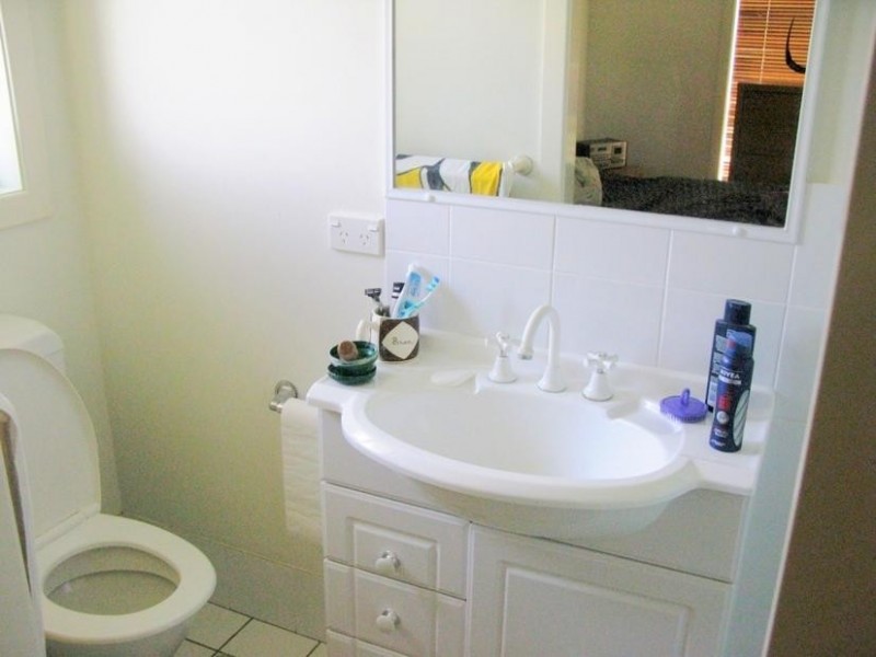 13 DALE CRESCENT, Armidale NSW 2350