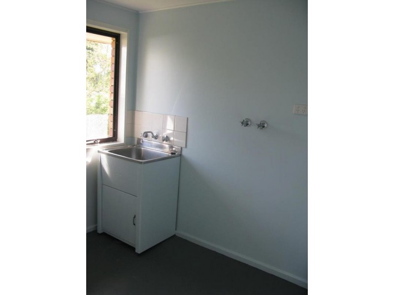 30 NORTHCOTT AVE, Armidale NSW 2350