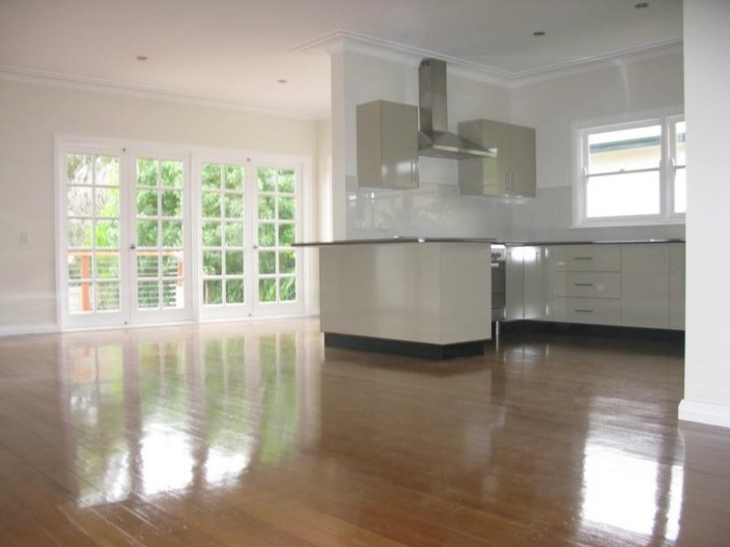 8 FAULKNER STREET, Armidale NSW 2350
