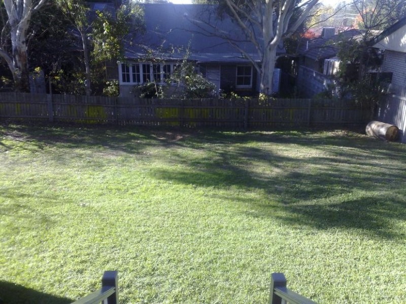 11 Reginal Avenue, Armidale NSW 2350