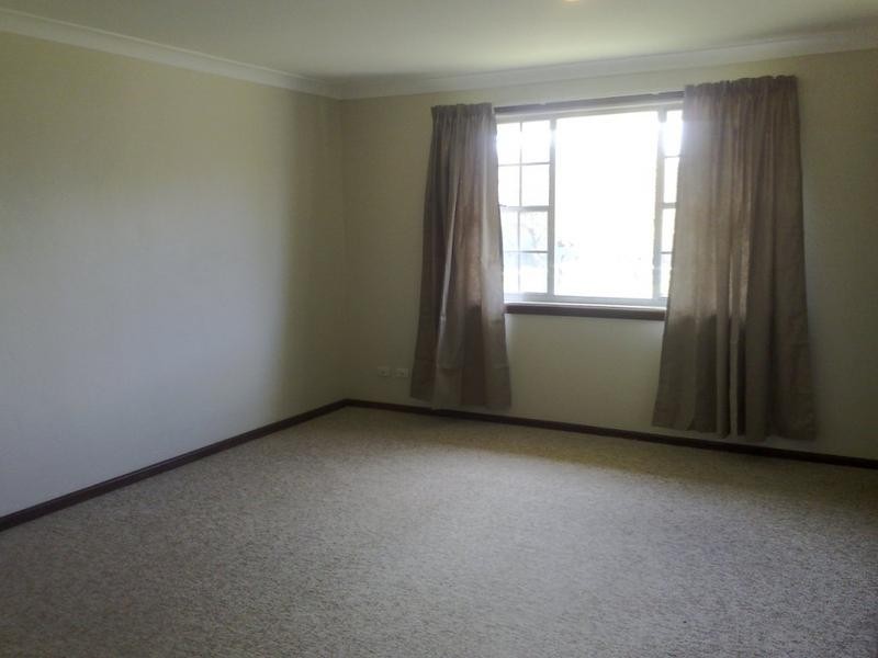 1/26 Proctor Street, Armidale NSW 2350