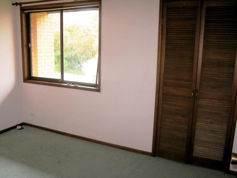 10 FREEMAN CRESCENT, Armidale NSW 2350